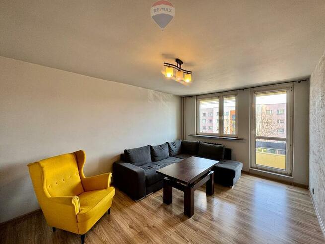 Dwupokojowe M - 51 m² po remoncie balkon