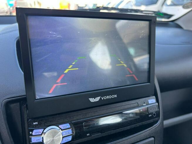 Toyota Aygo Kamera, alufelgi, dwa komplety kół.
