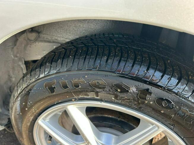 Toyota Aygo Kamera, alufelgi, dwa komplety kół.