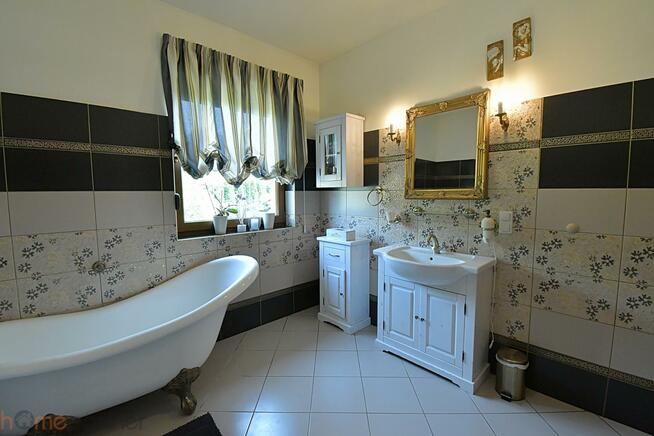 Dom Pietrzykowice gm. Kąty Wrocławskie, Szczęśliwa