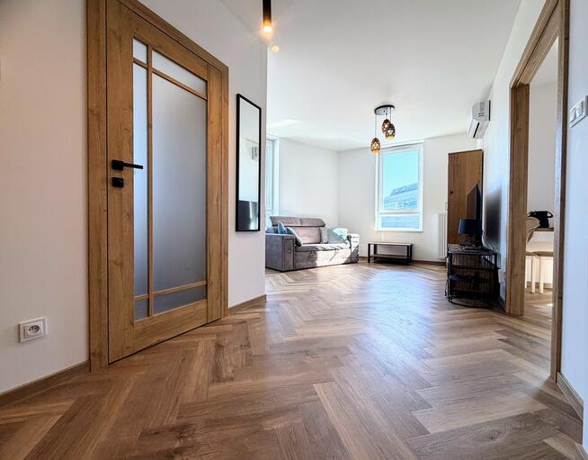 Wysoki standard, 2 pokoje, CT Residence