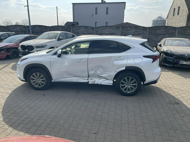 Lexus NX 300H Hybryda Automat 197KM