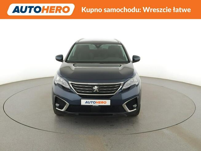 Peugeot 5008 7 os. automat virtual cocpit navi klima auto czujniki parkowania