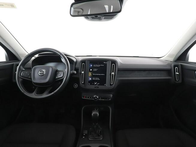 Volvo XC 40 1.5 Benzyna Klimatyzacja Nawigacja Tempomat Grzane Fotele Kamera LED