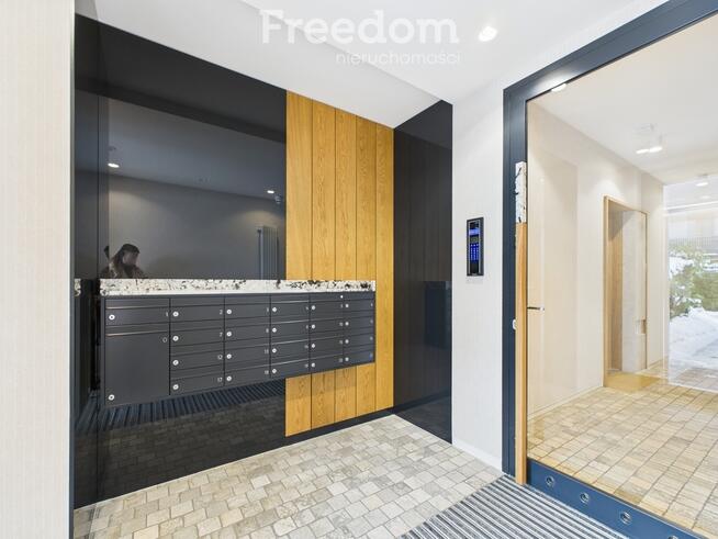 Luksusowy apartament który nie krzyczy – lecz koi.