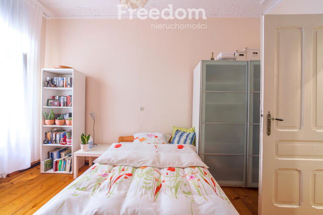 Piękne zabytkowe mieszkanie w centrum