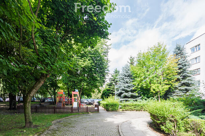 3 pokojowe mieszkanie z balkonem