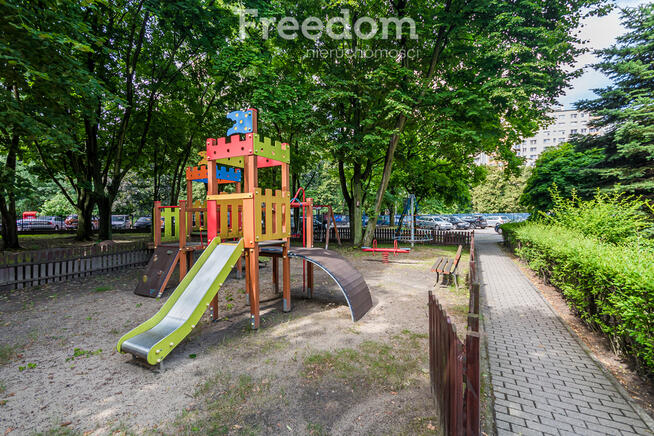 3 pokojowe mieszkanie z balkonem