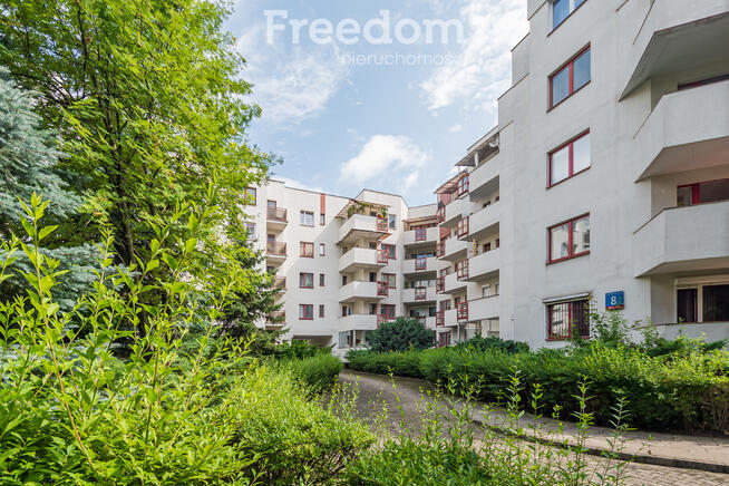 3 pokojowe mieszkanie z balkonem