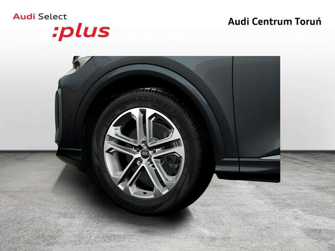 Audi Q5 LeasingOd103%_LEDplus_Kamera_SoundSystem_CarPlay_S Line_Asystenci_FV23