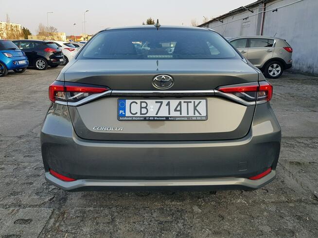 Toyota Corolla 1.5 Benzyna Salon Polska Zarejestrowany Gwarancja