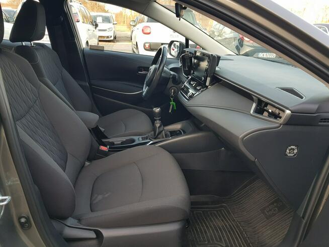 Toyota Corolla 1.5 Benzyna Salon Polska Zarejestrowany Gwarancja