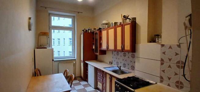 Na sprzedaż – 57,62 m² – kamienica – 2 pokoje