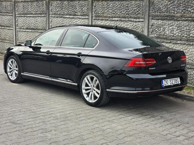 Volkswagen Passat Sedan. Perfekcyjny Stan. Super Wyposażenie. Bezwypadkowy. GWARANCJA