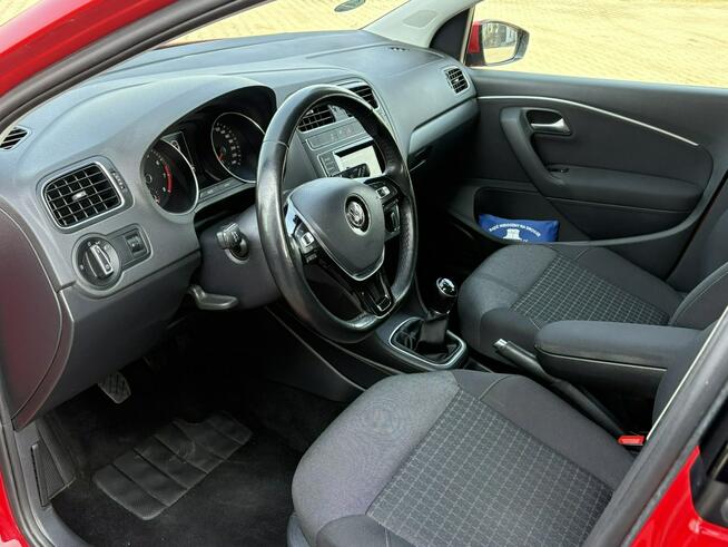 Volkswagen Polo PDC * Klimatyzacja * Tempomat * Multifunkcja * Oryg. Przebieg * PDC PT