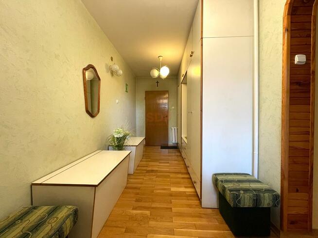 Dom Oleśnica, Wschodnia