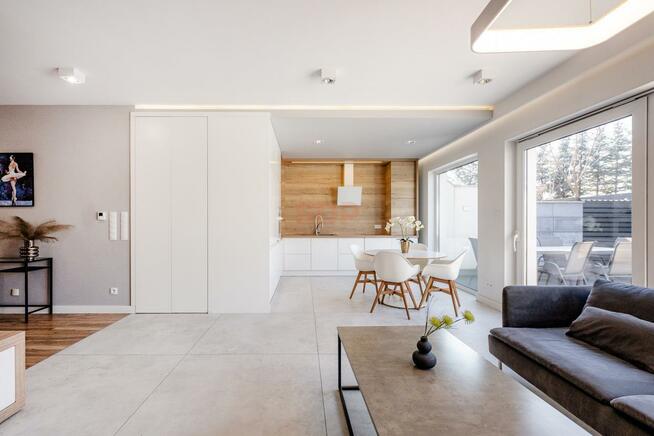 Dom Radomierzyce gm. Siechnice, Różana