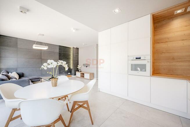 Dom Radomierzyce gm. Siechnice, Różana