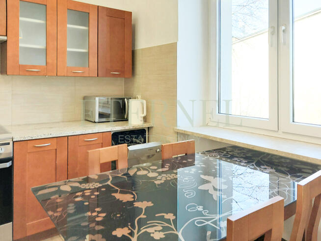 Mieszkanie 3-pokojowe w kamienicy - 5 min do Rynku