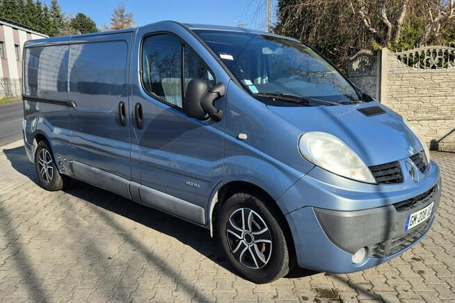 Renault Trafic 2.0 dCI 115KM Kampervan Klimatronic Tempomat Nawigacja