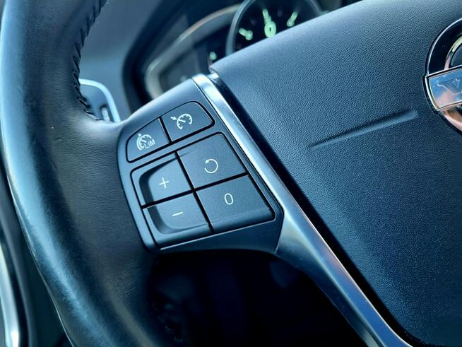 Volvo S60 LED Xenon Serwis Climatronic Parktronic Tempomat Bluetooth Gwarancja