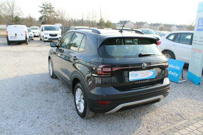 Volkswagen T-Cross LIFE DSG Salon Polska netto 51138 PLN Gwarancja