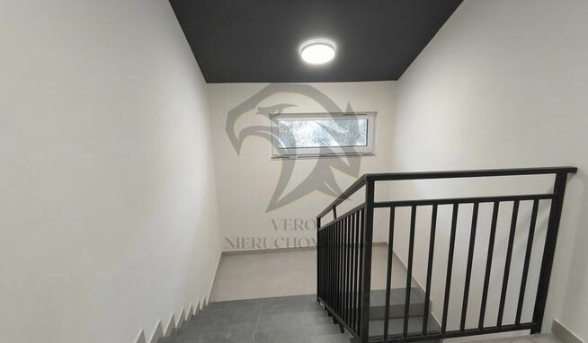 REŻYSERUJ LUKSUS NA SWOJEJ SCENIE