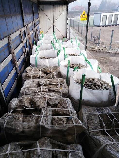 Kamień Ogrodowy Kora Kamienna