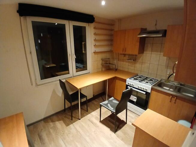 Komfortowe 2 pokoje + balkon z widokiem na park