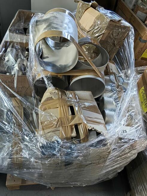 Zapasy magazynowe: armatura ze stali nierdzewnej i kwasoodpo