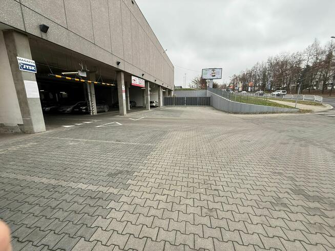 Mycie parkingów, dużych powierzchni, place zabaw od 5zł./m2