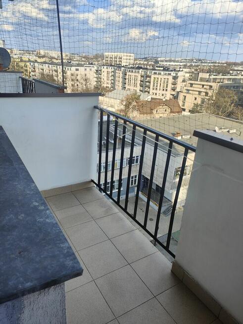 Mieszkanie, kawalerka - 2500 zł całość