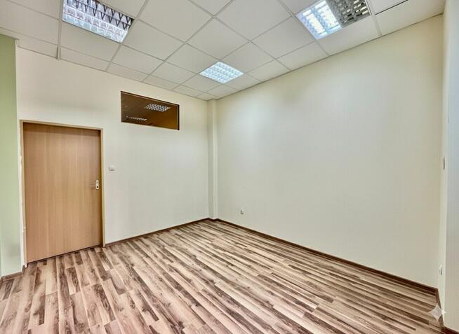 Biuro przy Centralu i trasie WZ