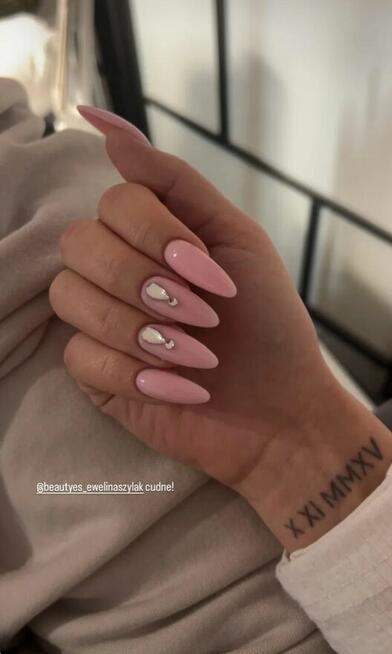 Paznokcie manicure pedicure Nowa Huta Mistrzejowice