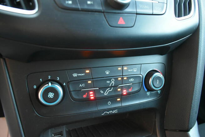 LED PDC TEMPOMAT PODG.KIEROW....FOTELE, SZYBY BLUETOOTH ALU R