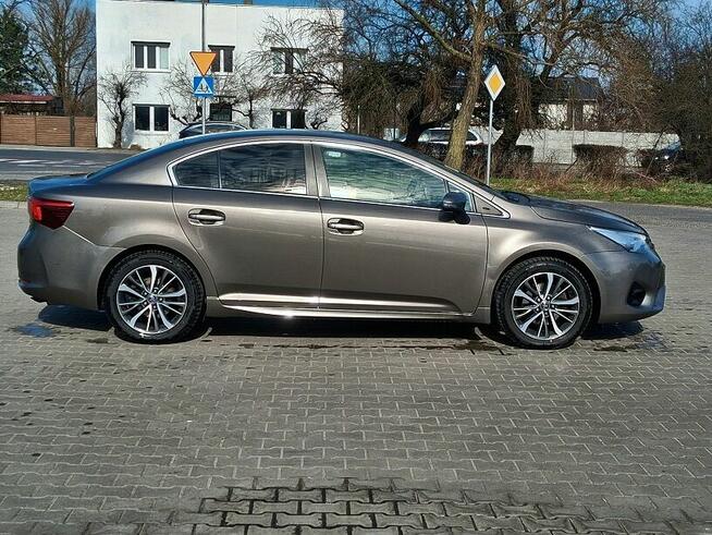 Toyota Avensis 1.8 147KM FULL LED Skóra Kamera Navi Salon Po