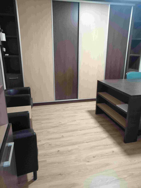 Sprzedam /siedzibę firmy/hale+biuro/394m2/1251m2 Komorniki