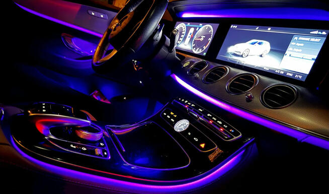 Przewóz Osób Transfery Premium Krajowe Międzynarodowe