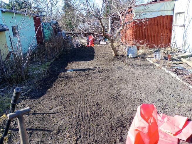 Przekopanie działki ogrodu