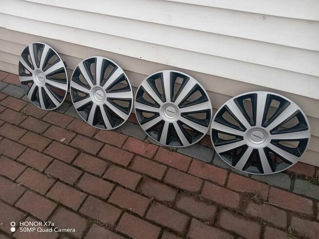 Komplet kołpaków Goodyear 16 cali JAK NOWE opel mokka 2014