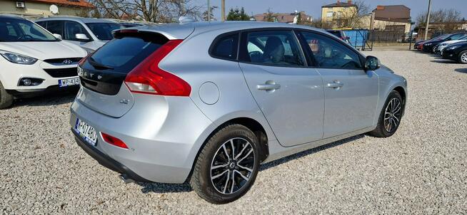 Volvo V40 D2 Momentum