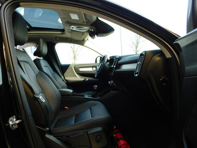 Volvo XC 40 Skóra Kamera Panorama Dach Model 2021r