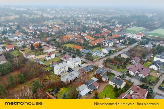 Dwupoziomowe mieszkanie z balkonem w Legionowie