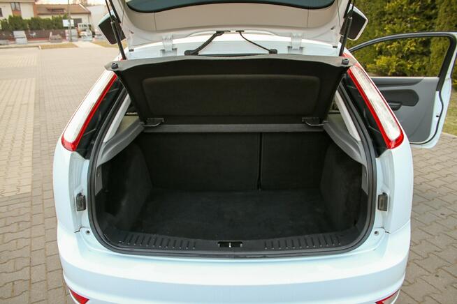 Ford Focus 101KM Podgrzewana Przednia Szyba Klimatyzacja Aux Usb Komputer