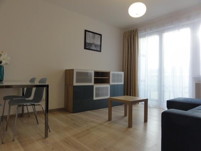 Wynajem-mieszkanie z miejscem garażowym i komórką