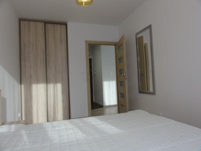 Wynajem-mieszkanie z miejscem garażowym i komórką