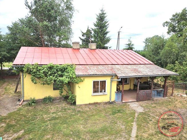 Dom z potencjałem pośród natury – Twoja oaza ciszy i spokoju