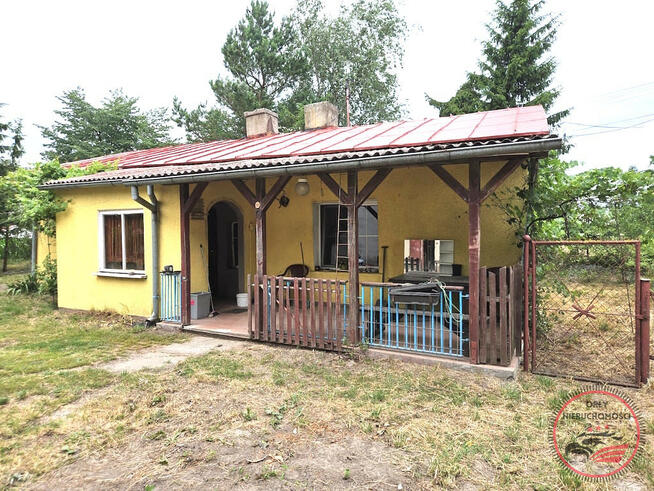 Dom z potencjałem pośród natury – Twoja oaza ciszy i spokoju