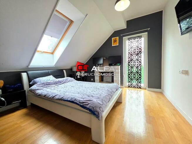 Dom Żarów, Żarów