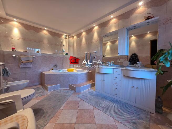 Dom Świdnica, Zmorskiego